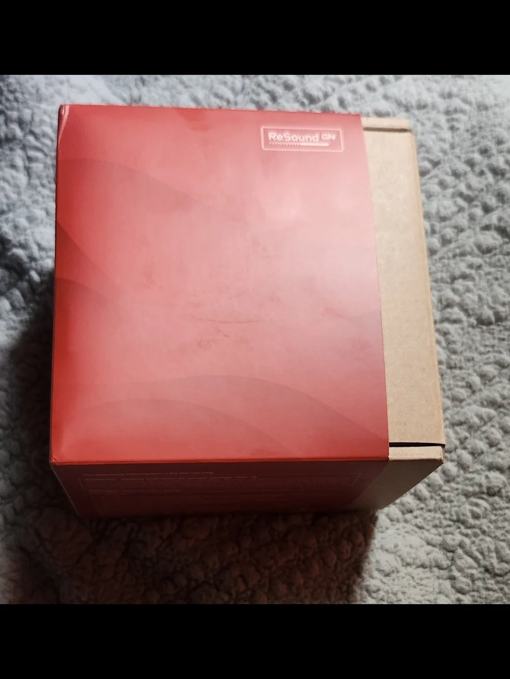 RESOUND SAVI LEFT Hearing Aid NEW OPENED BOX. COMES WITH EVERYTHING!